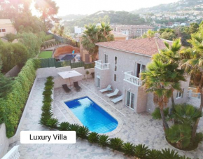 Luxury Villa, Private Beach n Pool